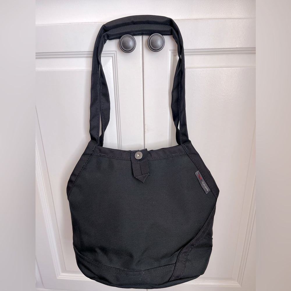 Tom Bihn Little Swift
